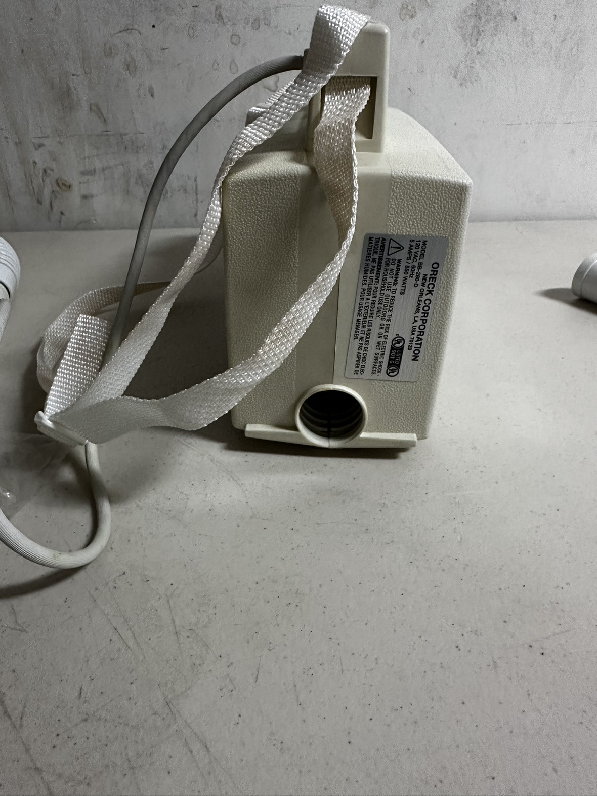 Oreck Xl Compact Canister hand held Vacuum - photo 4