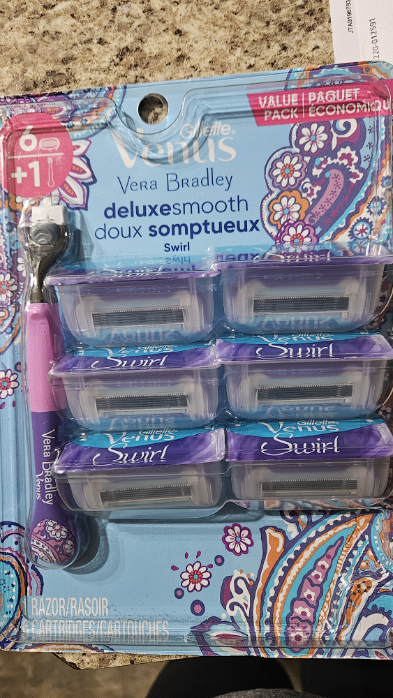 Venus Gillette razor and cartridges - photo 2