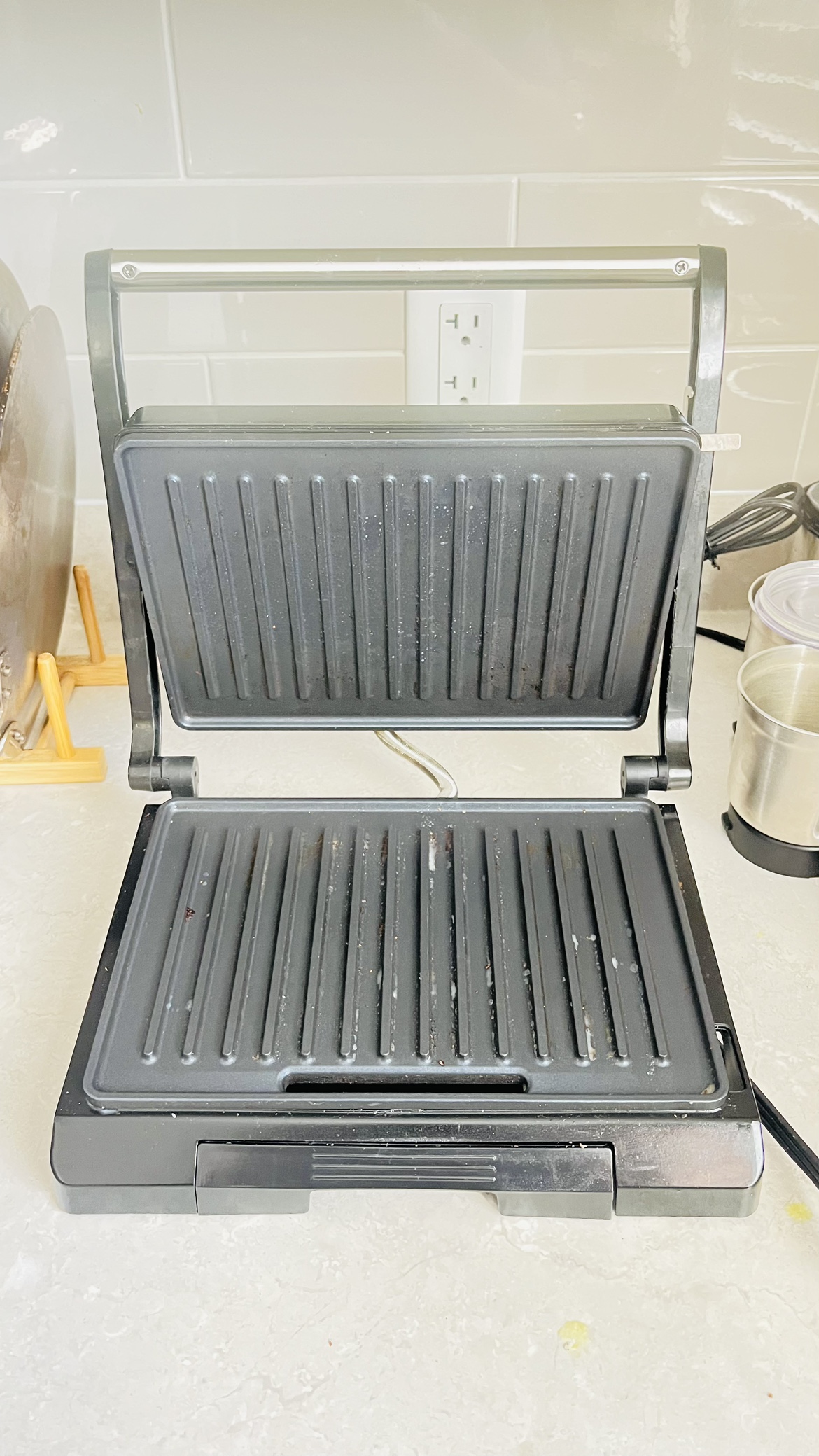Sandwich grill