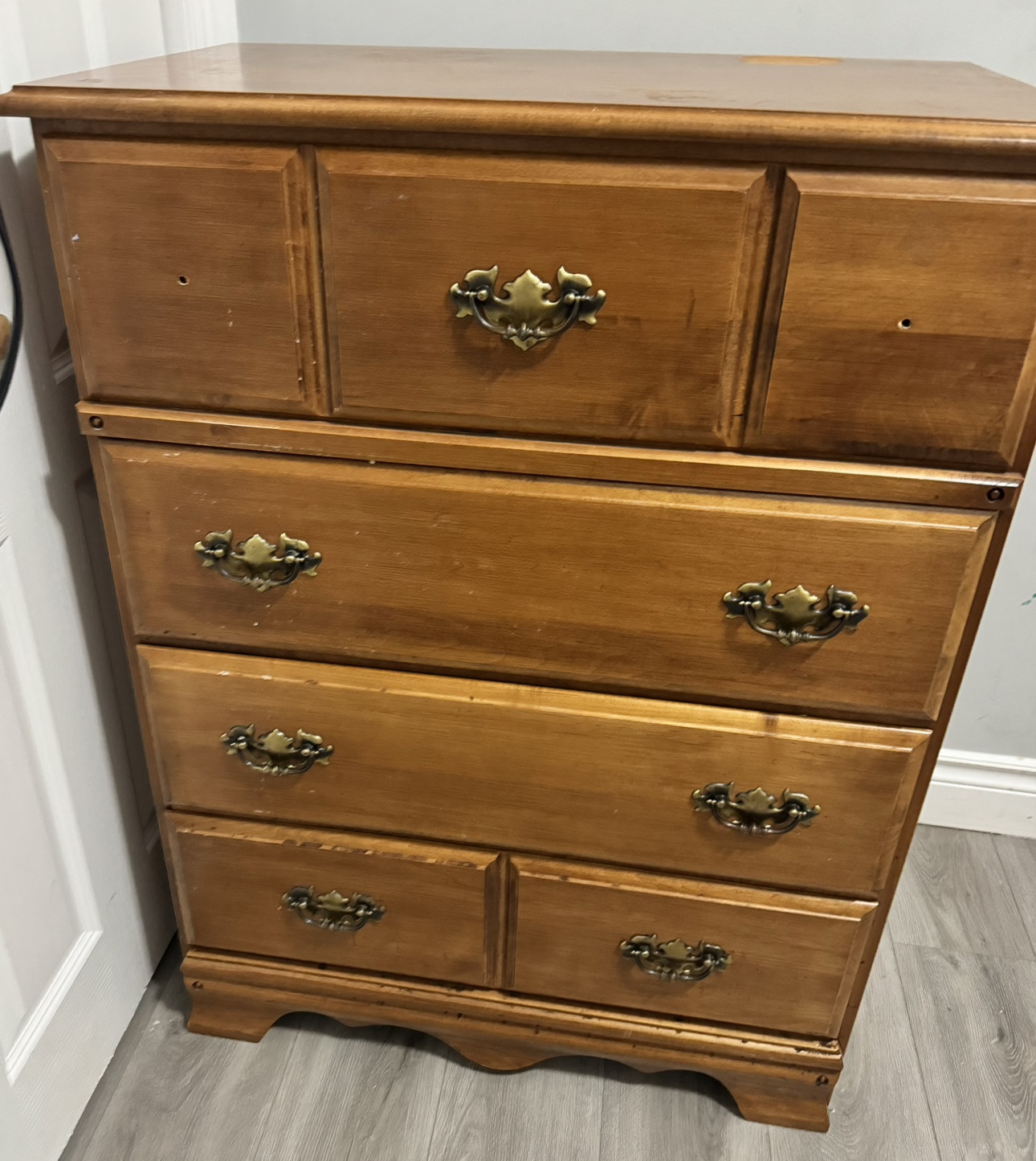 Dresser