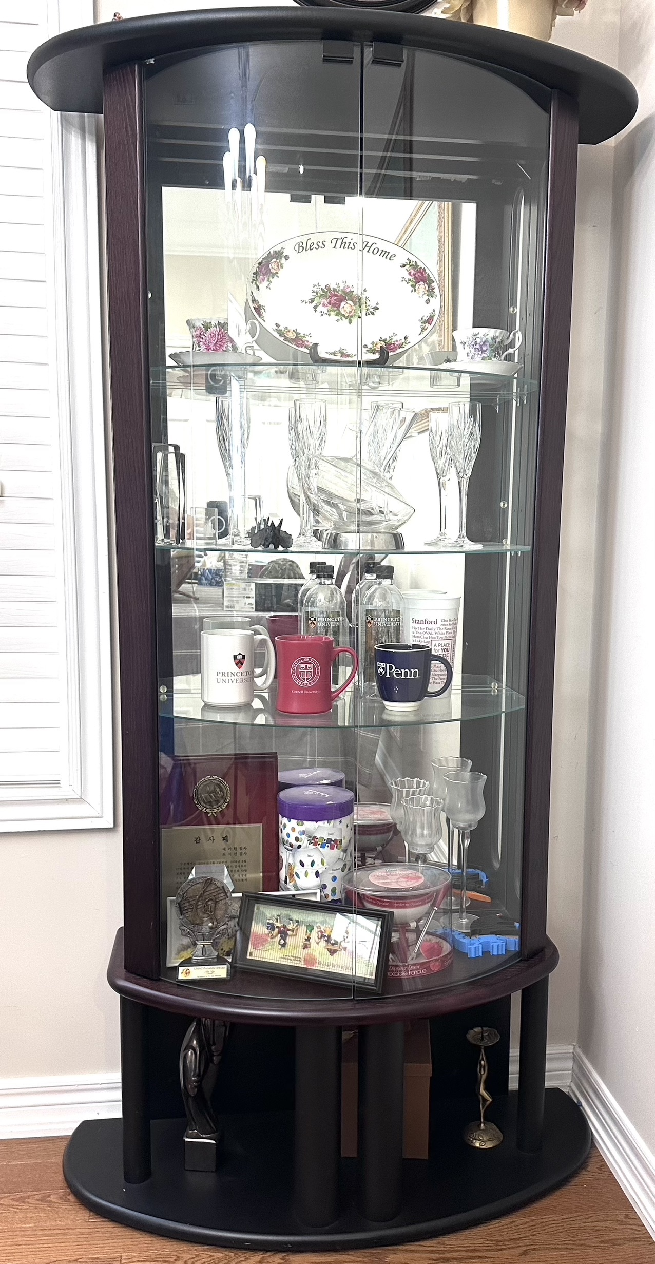 Display cabinet