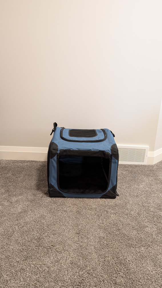 Essentials 24" Soft Portable Crate - photo 4