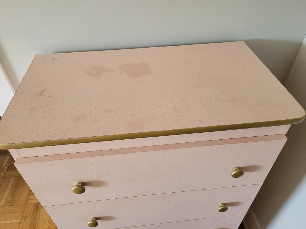 Light pink dresser (moving sale) - photo 2