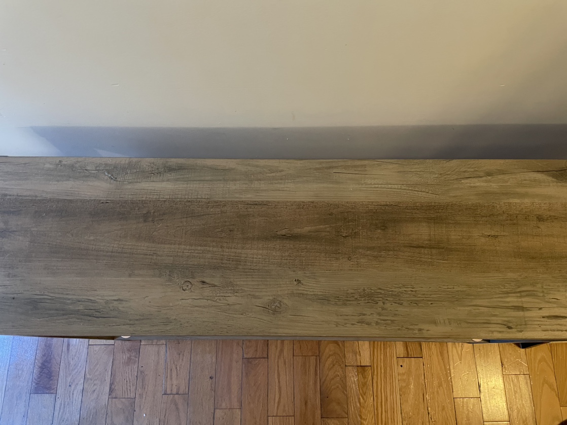 TV stand/table - photo 3