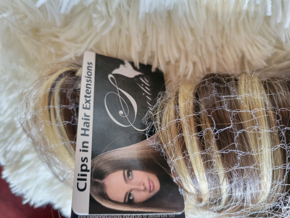 S-nolilite Clip In Hair Extensions image indicator(4)