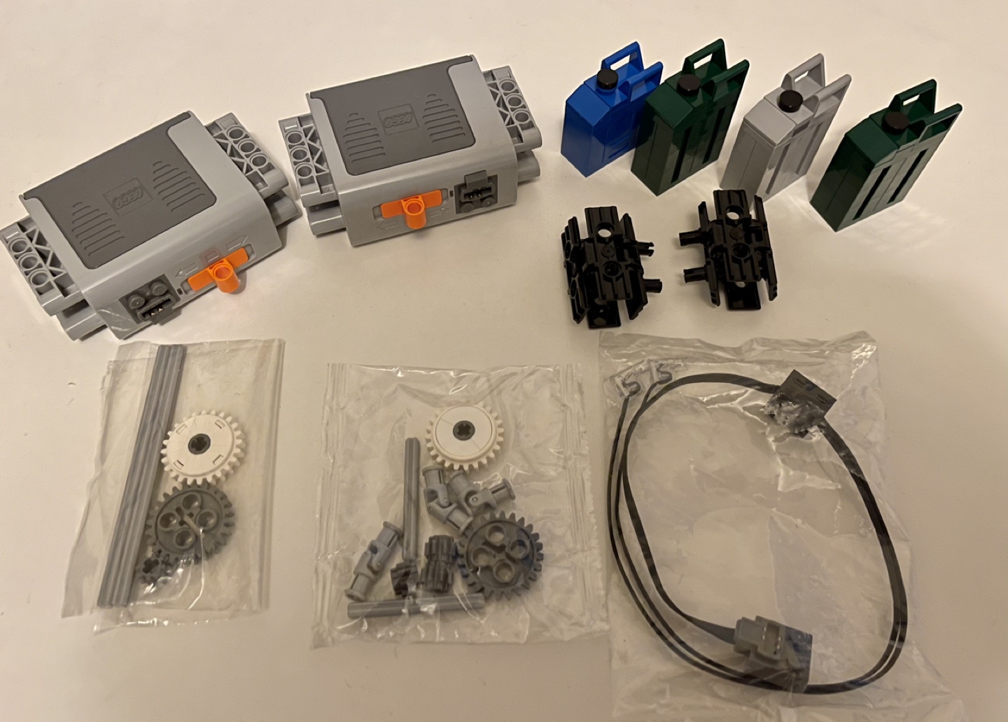 Lego Extreme Adventure Snowmobile + 2 Motor + lights image indicator(8)