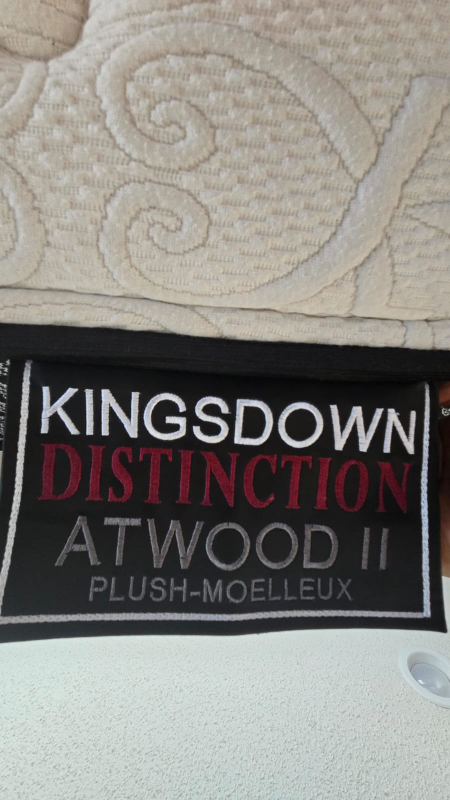 Kingdom Queen size Mattress - photo 3