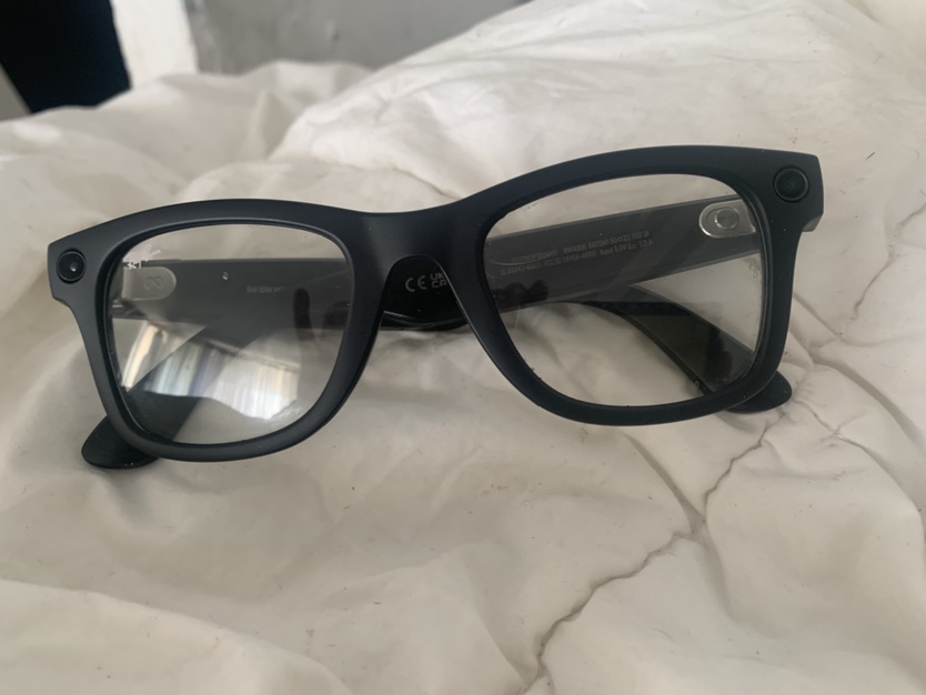 Ray ban meta smart glasses thumbnail