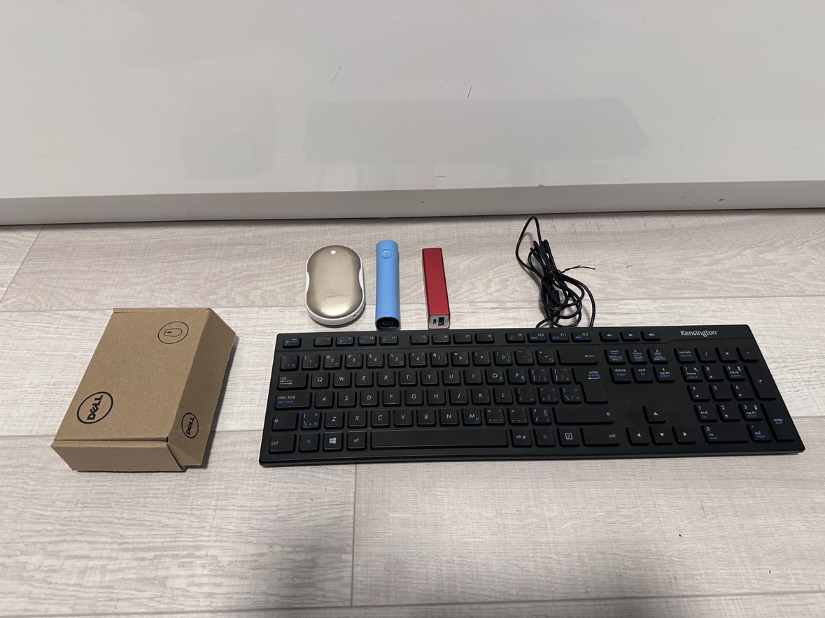 Computer Keyboard Mouse External Battery image indicator(2)