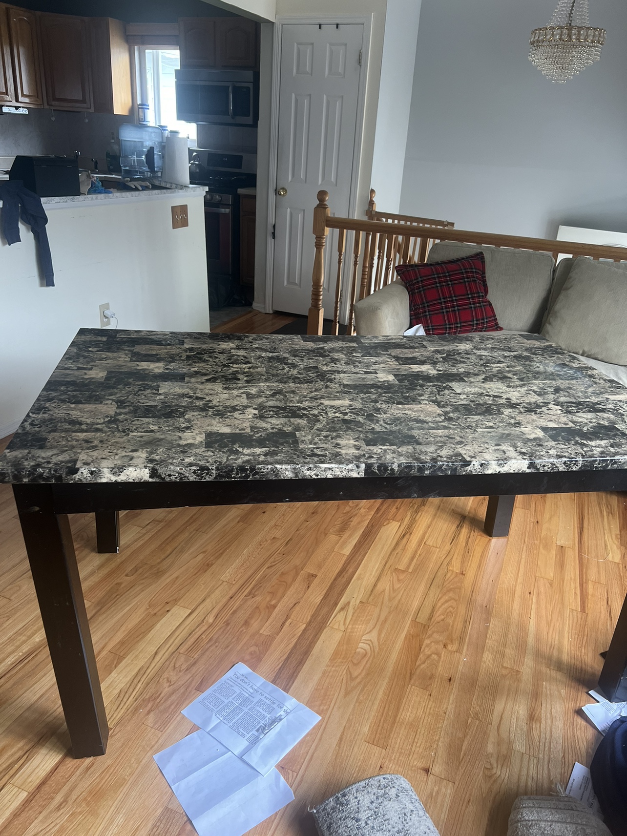 Dinning room table - photo 4