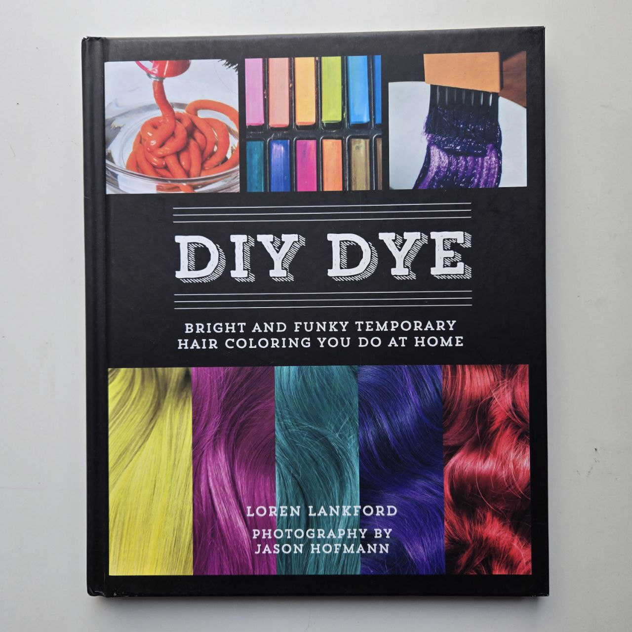 Brand NEW - 2x New DIY Dye Books image indicator(2)
