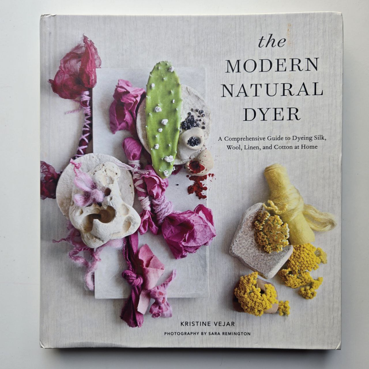 Brand NEW - 2x New DIY Dye Books image indicator(3)