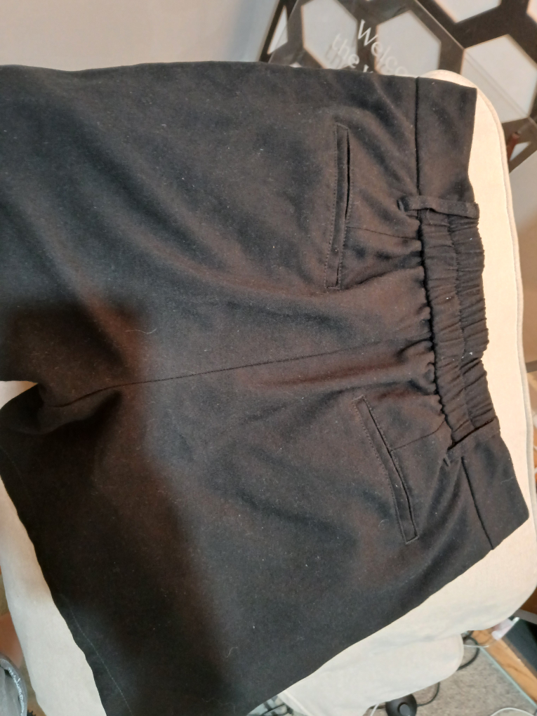 urban outfitters size large black pleated shorts - photo 4