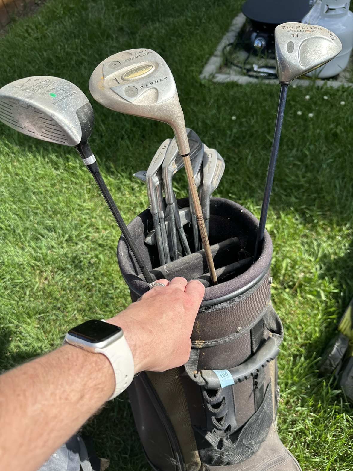 Men’s Left Golf Clubs and bag