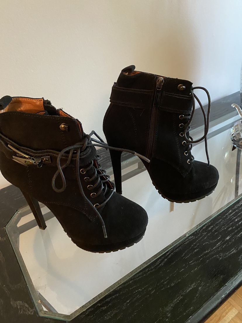 Black ankle boots - photo 3