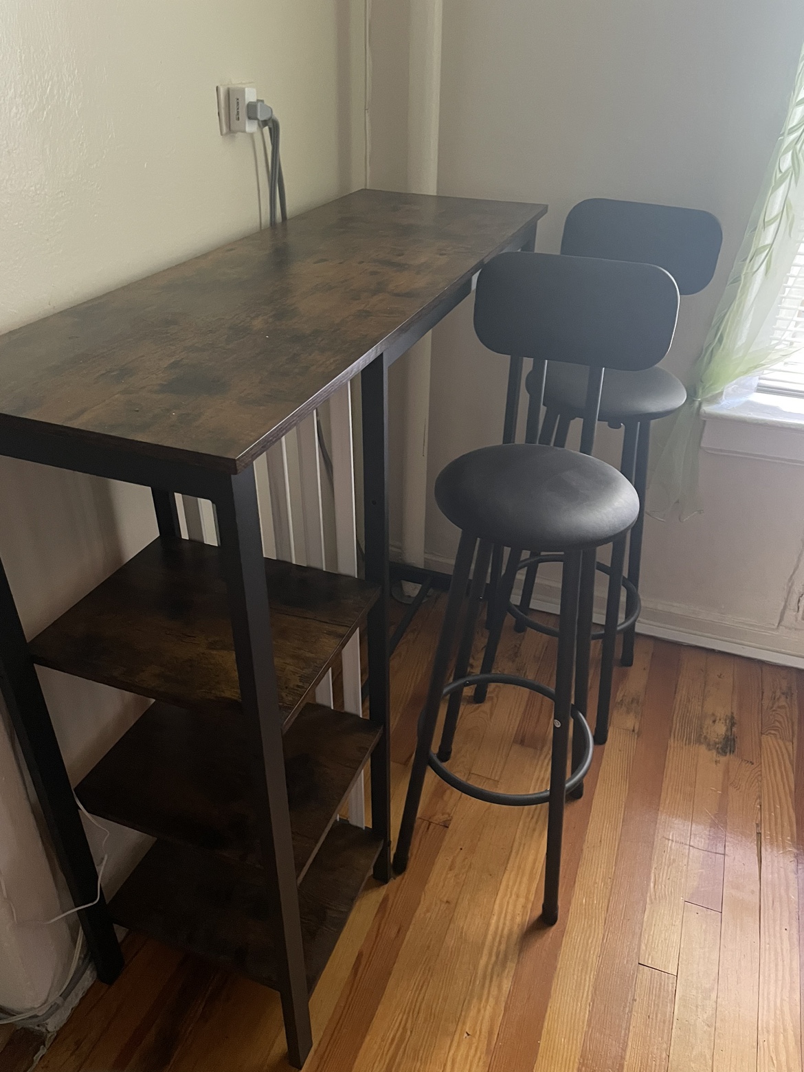 Bar Table - photo 3