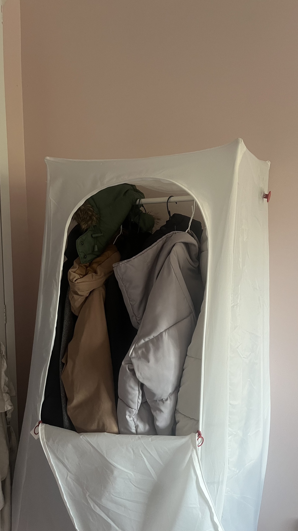 Clothes storage - photo 2