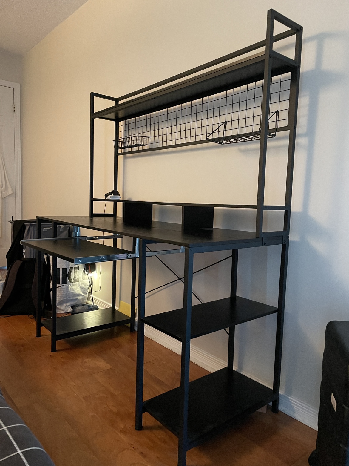 Computer desk(Can buy it to 7/31) - photo 4