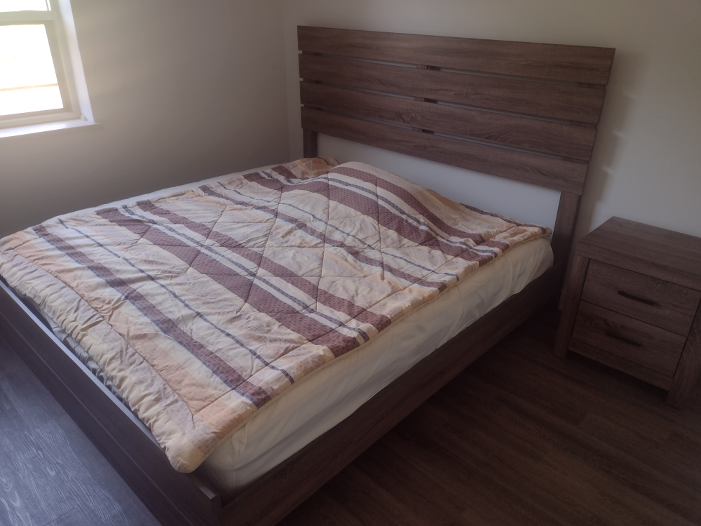 bedroom set