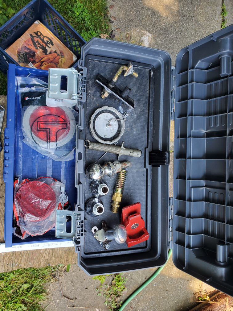 3 tool boxes with everything in pics image indicator(6)