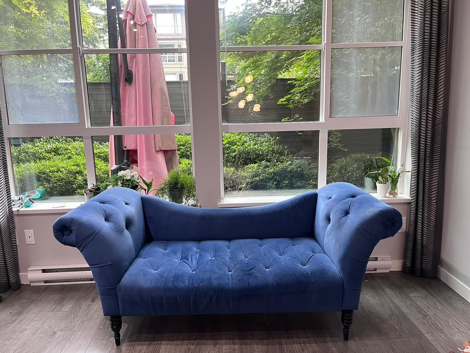 Sofa velvet