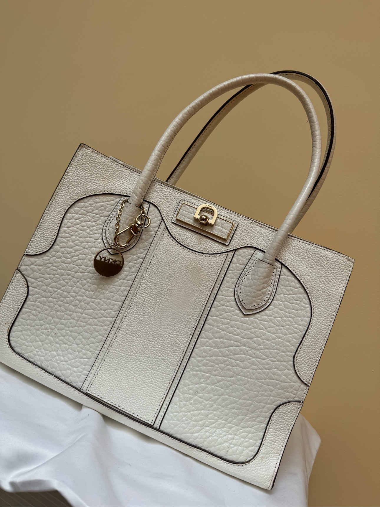DKNY offwhite handbag thumbnail