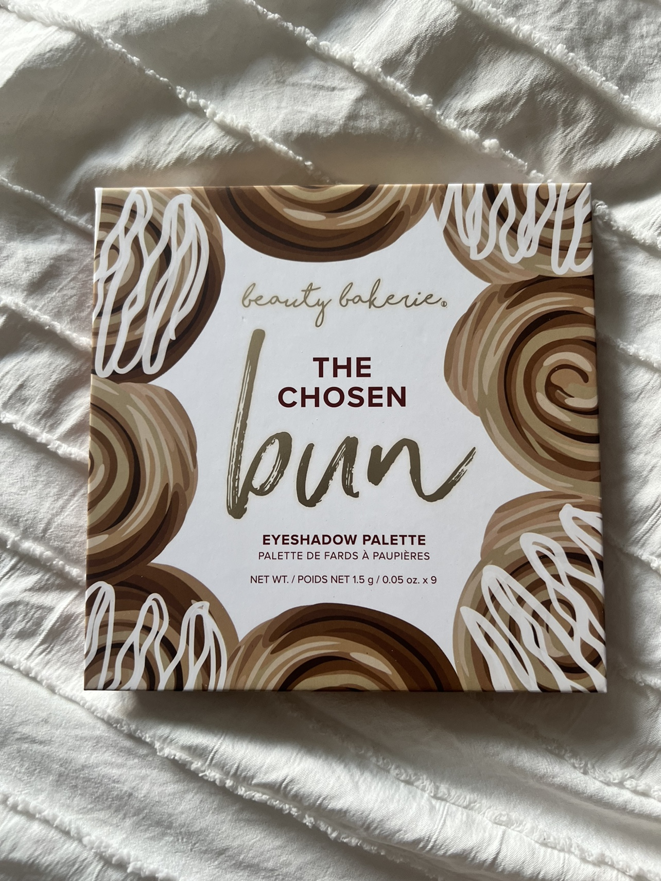 Beauty Bakerie The chosen Bun Eyeshadow Palette
