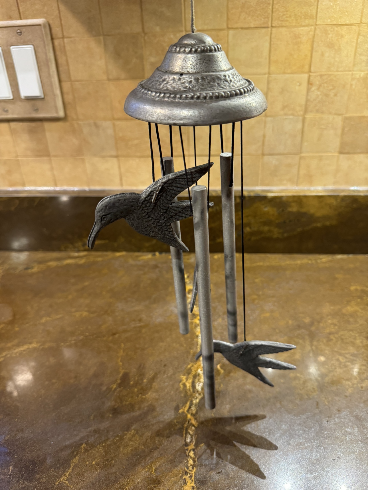 Vintage Carson Statesmetal Wind Chimes 6 Piece 1996 Hummingbirds