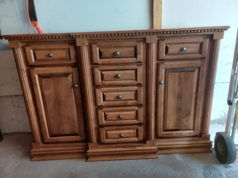 wooden chest - photo 2