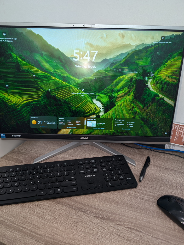 Acer all in on PC - photo 2