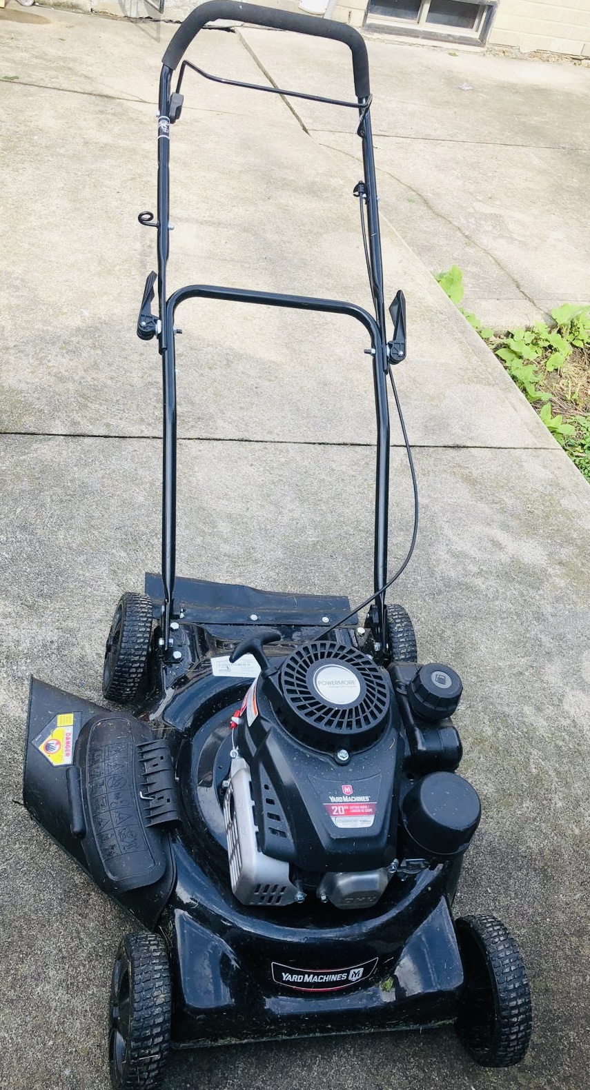 Gas lawn mower