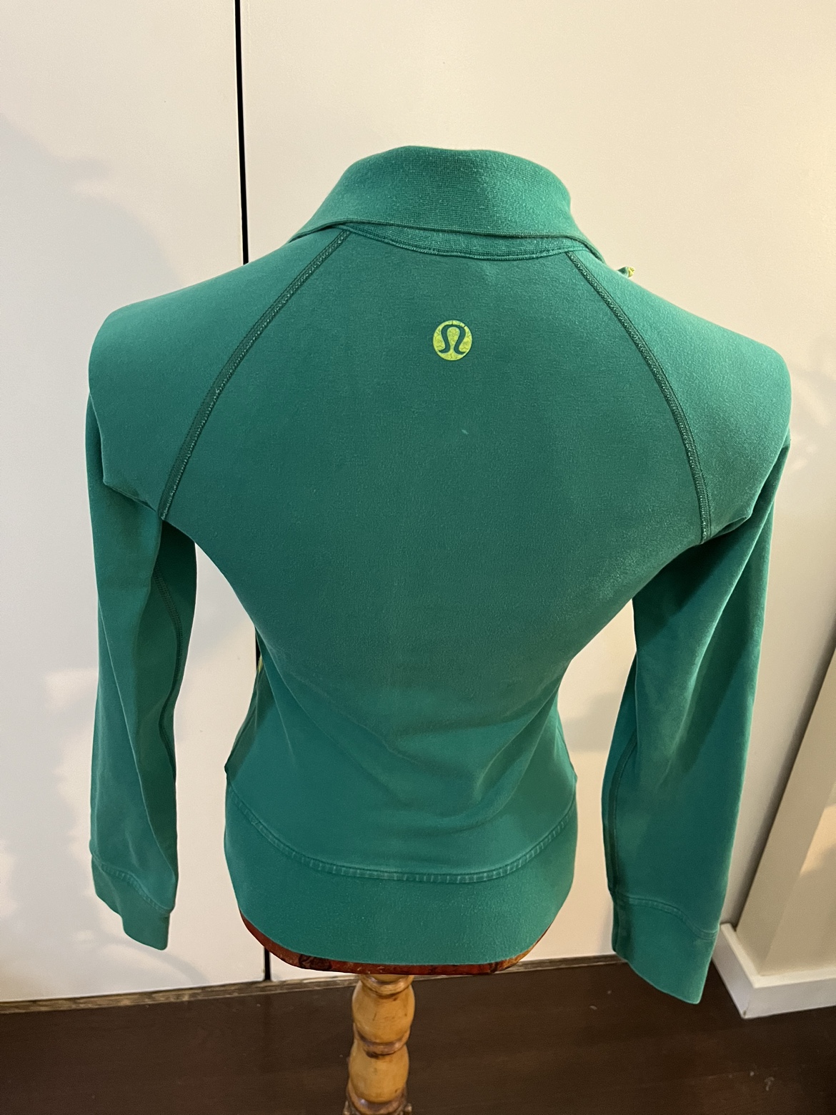 Lululemon zip jacket - photo 4