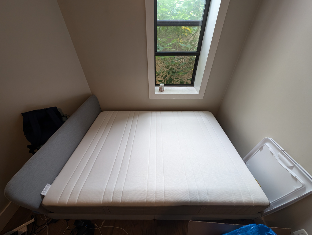 Full IKEA Slattum frame #freecycle - photo 5