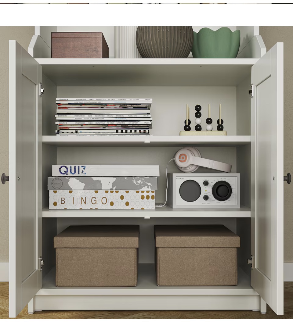 Cabinet- 2 door - photo 5