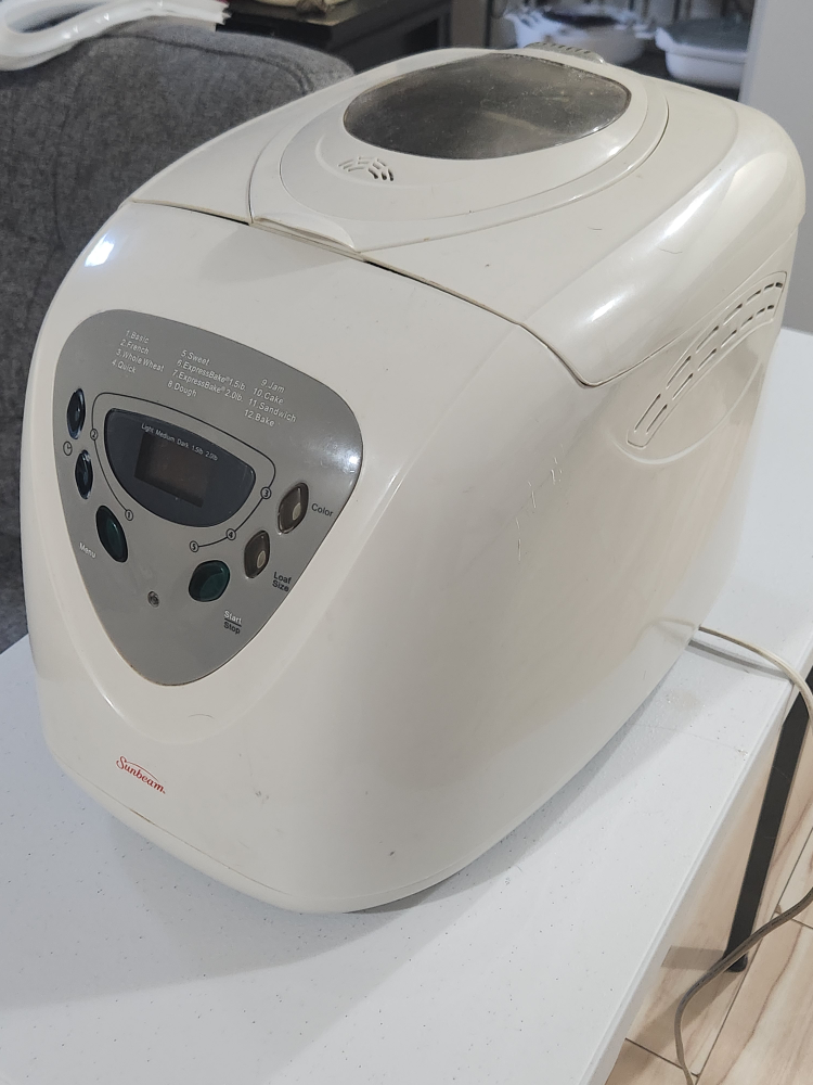 Sunbeam Bread Maker - photo 2