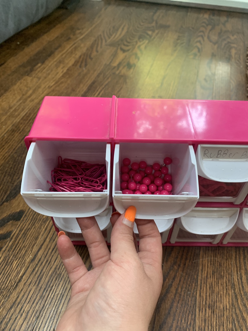 Pink Desktop organizer - photo 4
