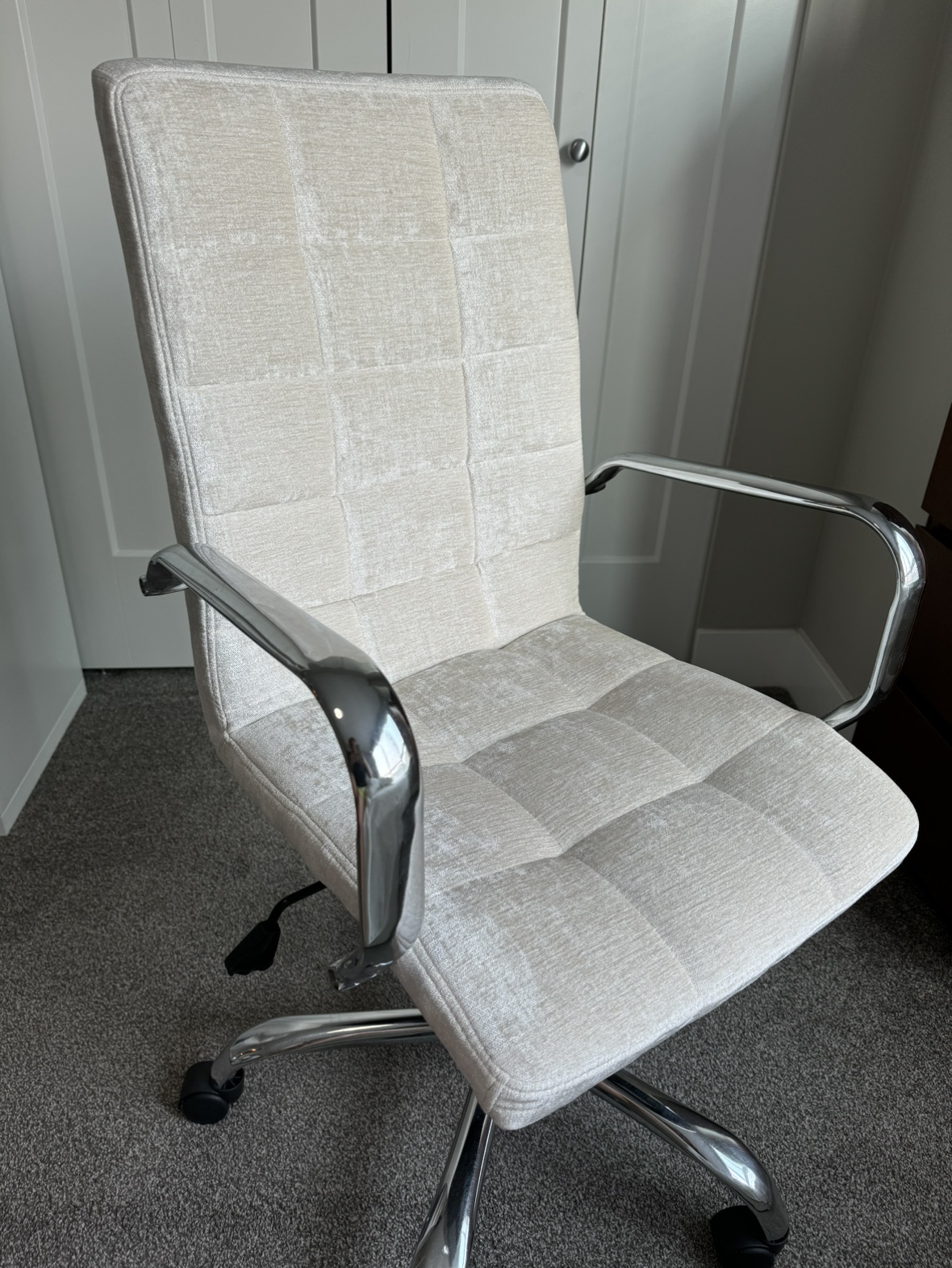 Office Chair - photo 5