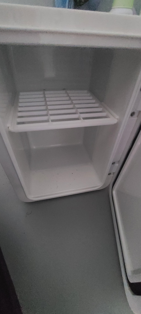 portable fridge thumbnail