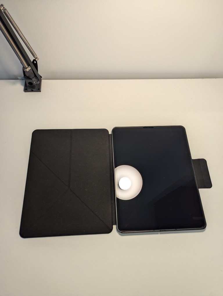 iPad Pro 13 inch (6th generation, 512 GB, M2) with Pitaka Case. - photo 4