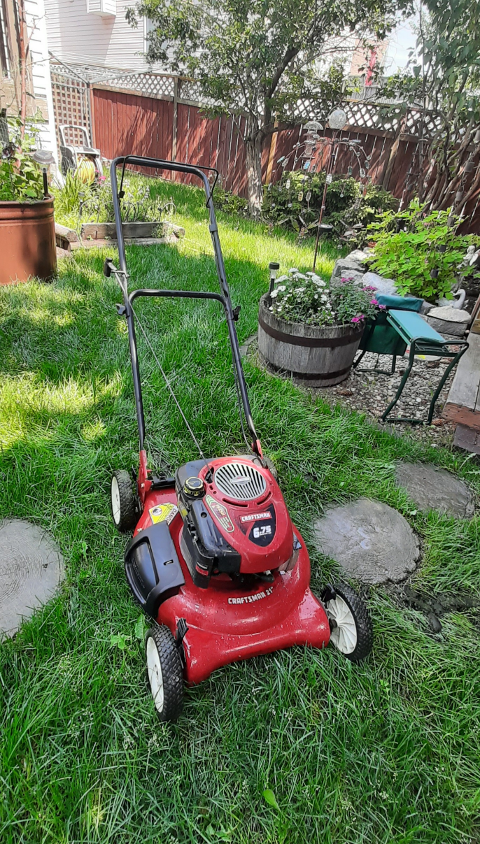 Craftsman lawnmower - photo 4