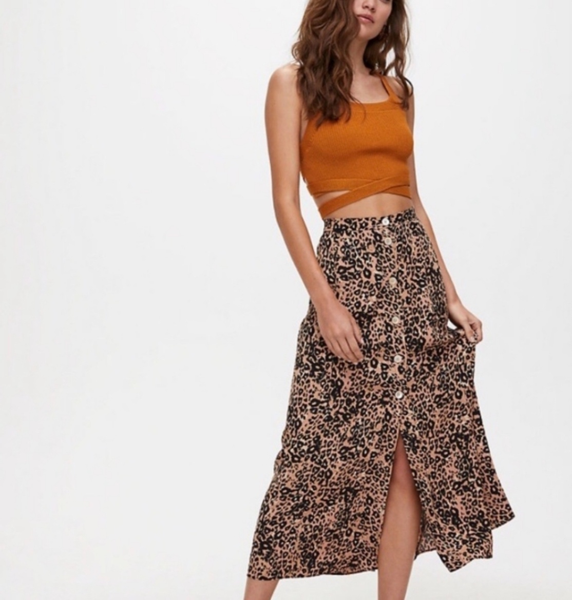 Aritzia Amelie Skirt thumbnail