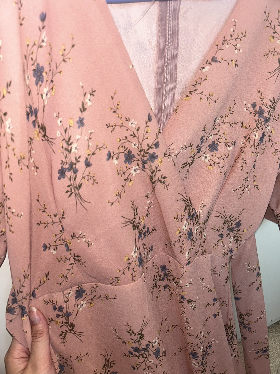 Pink summer dress image indicator(2)