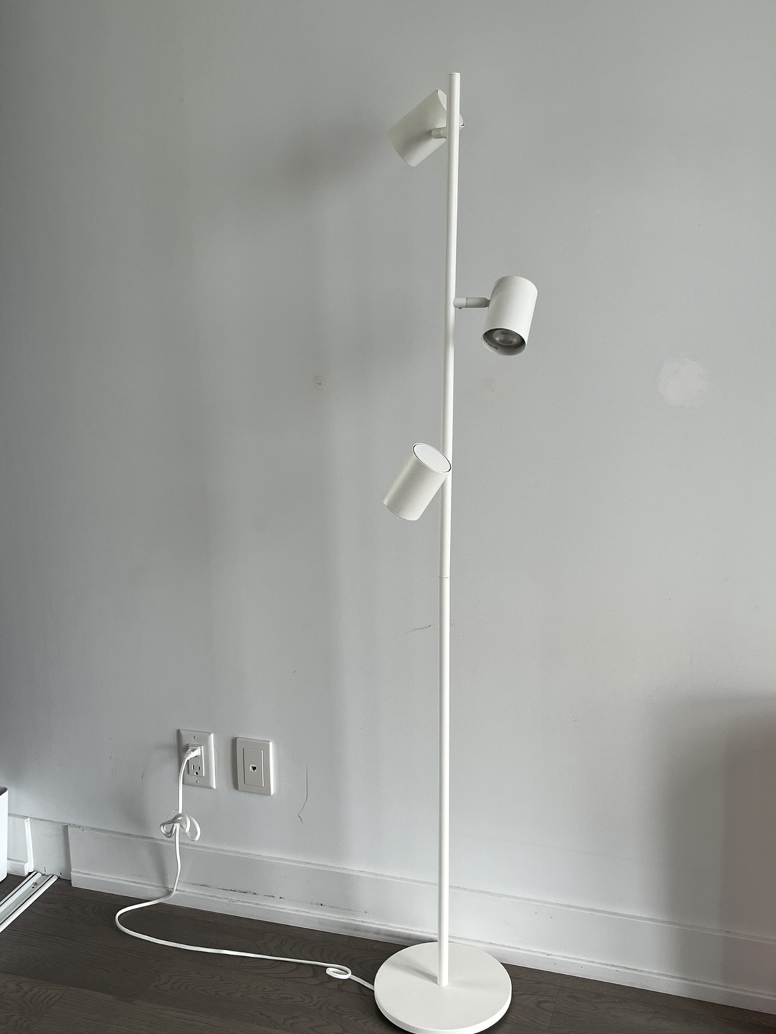 Ikea floor lamp - photo 2