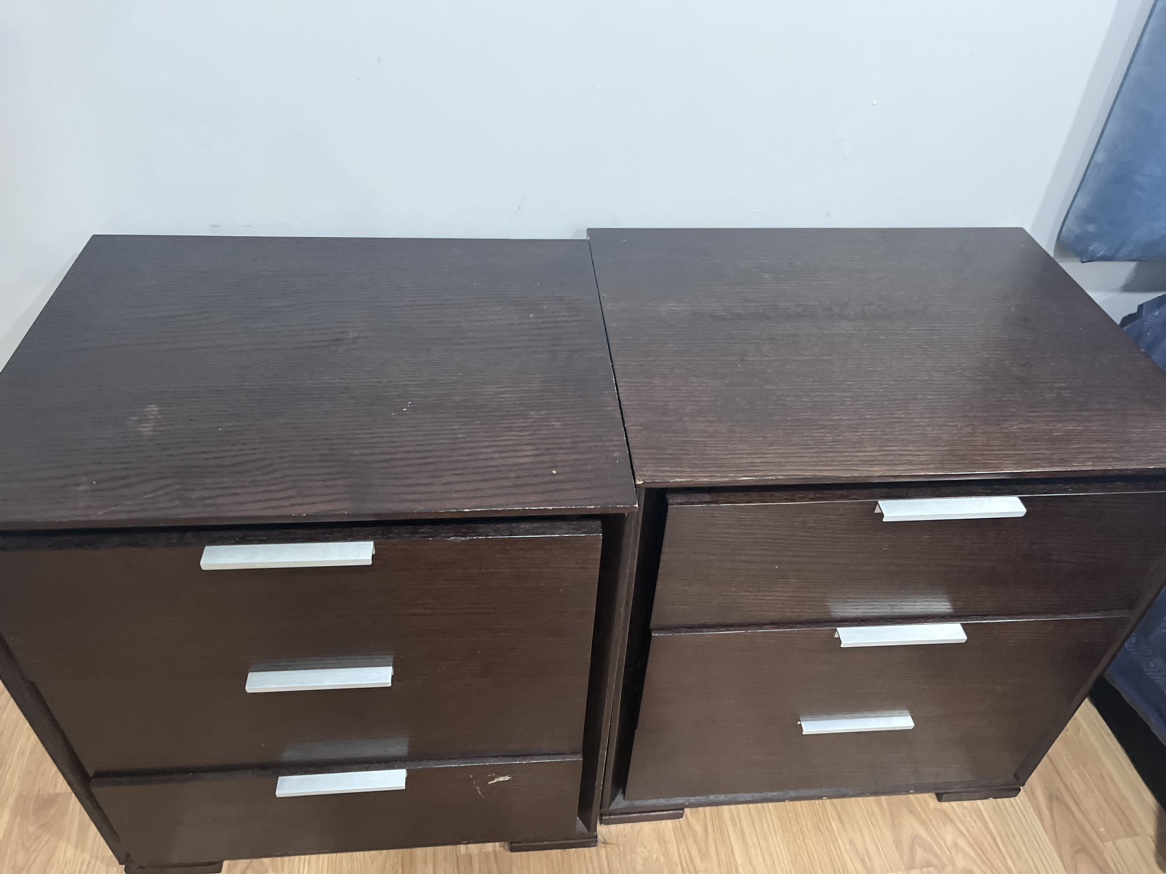 Night stands - photo 2
