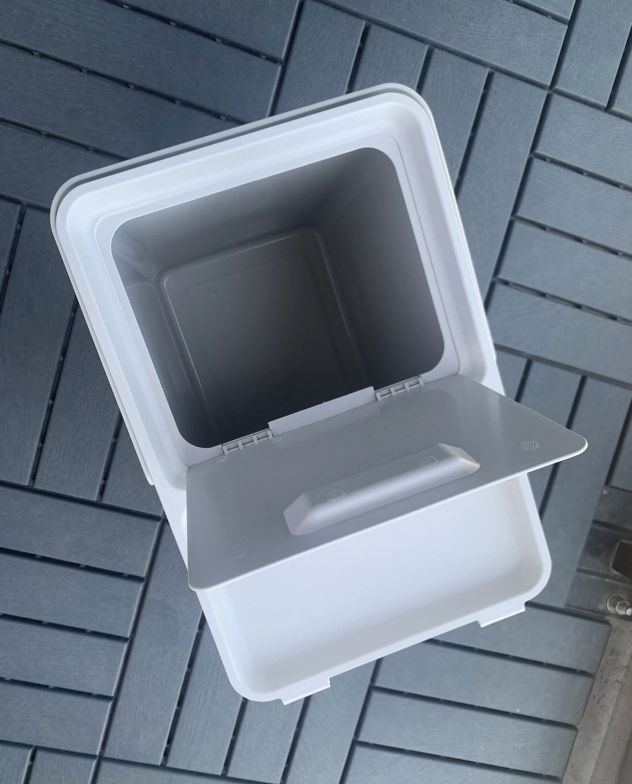 Ikea light gray bin - photo 2
