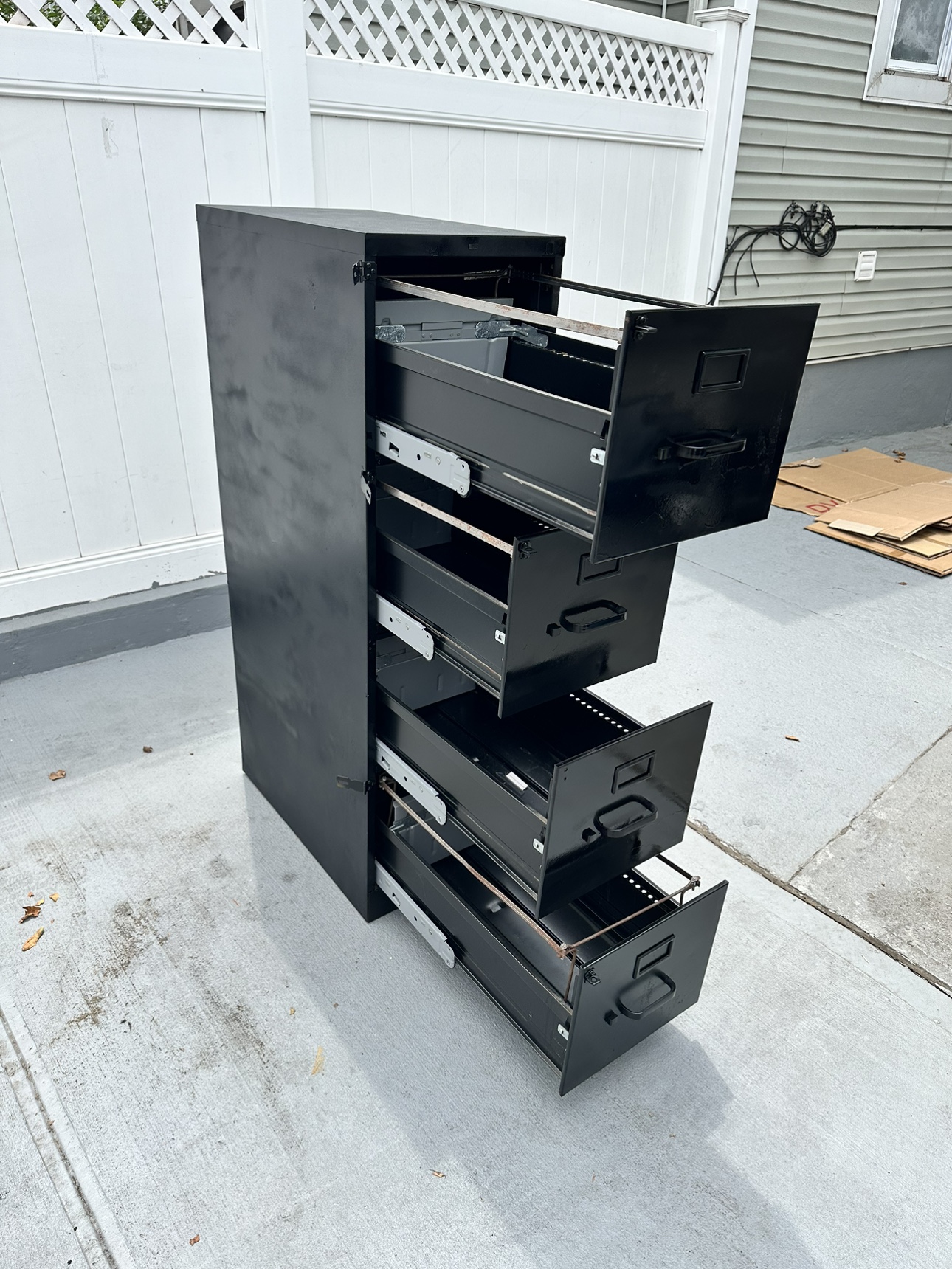 4 draw file cabinet - photo 5