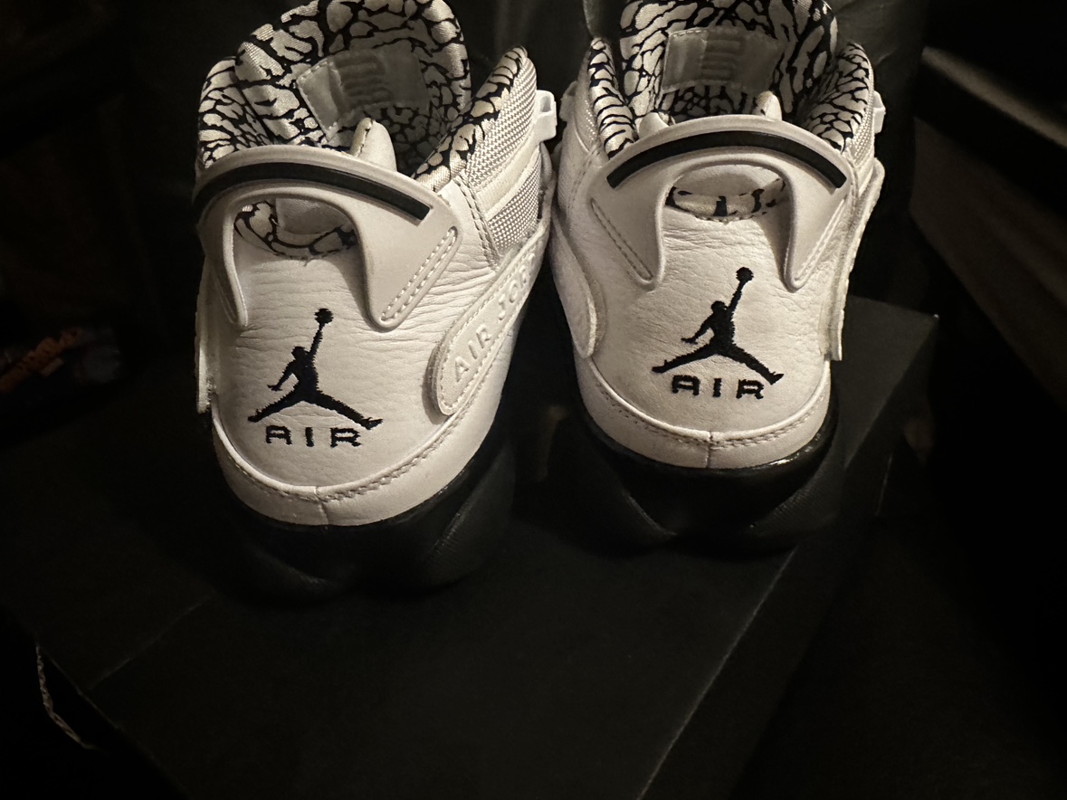 Air Jordan 6 Rings thumbnail