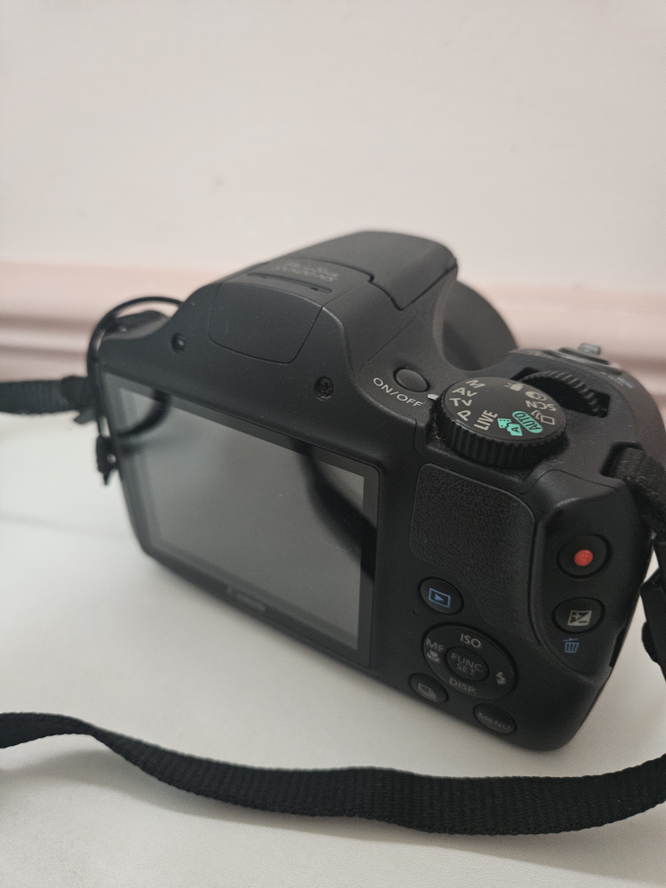 Canon Powershot SX520 HS - photo 3