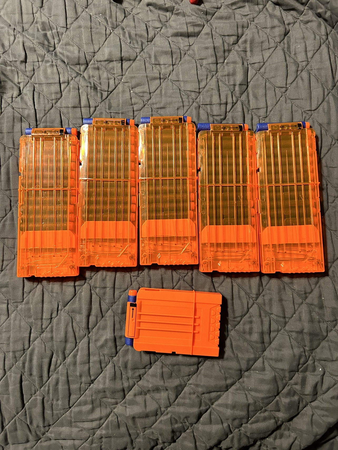 6 Nerf Magazines With Brand New Darts Lot image indicator(3)