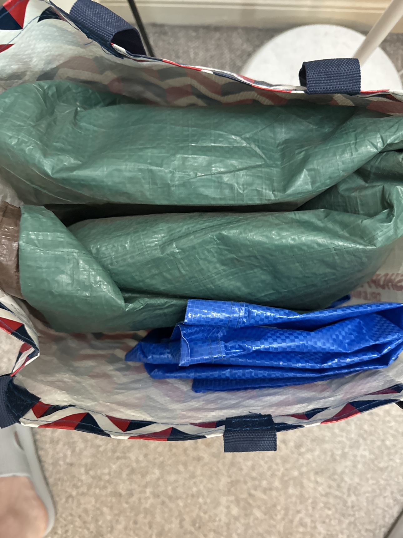 Camping items for sale image indicator(7)